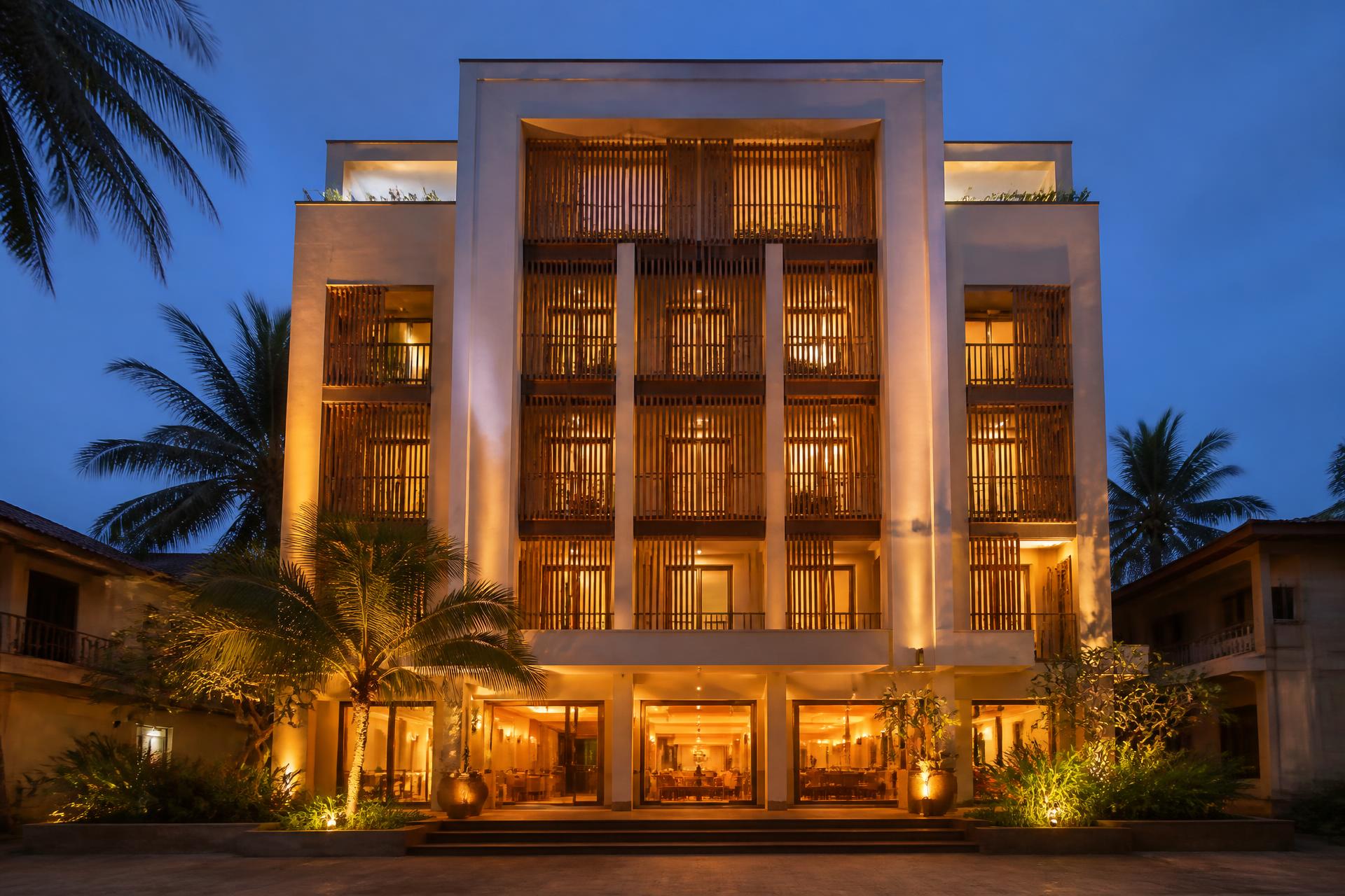 Exterior view of Hotel Shoreline Vista in Manipal